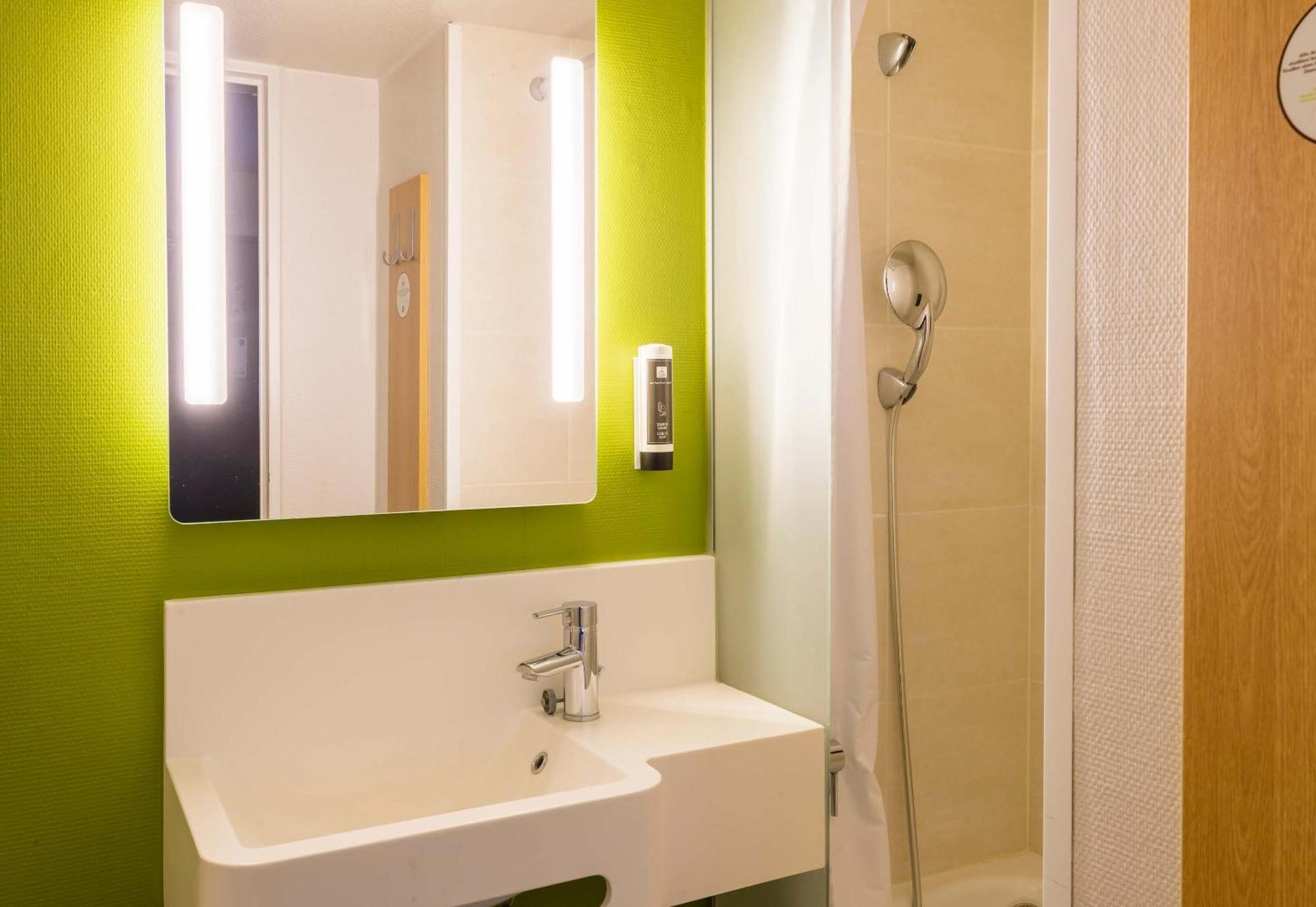 B&B Hotel Auxerre Bourgogne Monéteau Dış mekan fotoğraf